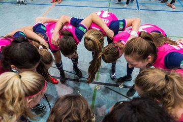 Bild 61 - wBJ Loewinnen Cup